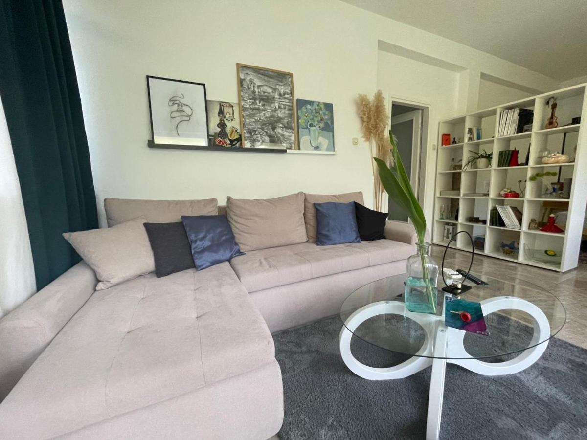 Villa Tamara With Garden And River View - Free Private Parking - Garage 모스타르 외부 사진