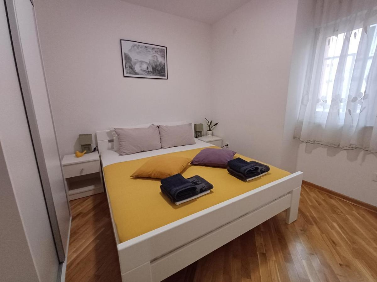 Villa Tamara With Garden And River View - Free Private Parking - Garage 모스타르 외부 사진